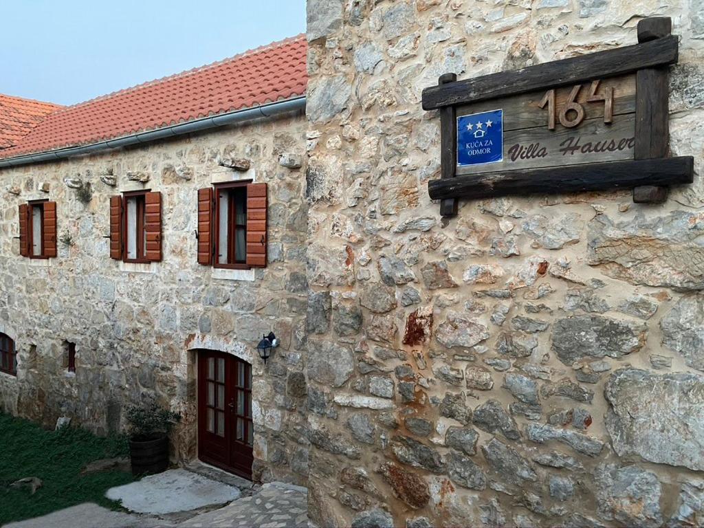 Holiday Home Hauser Vrbanj 外观 照片