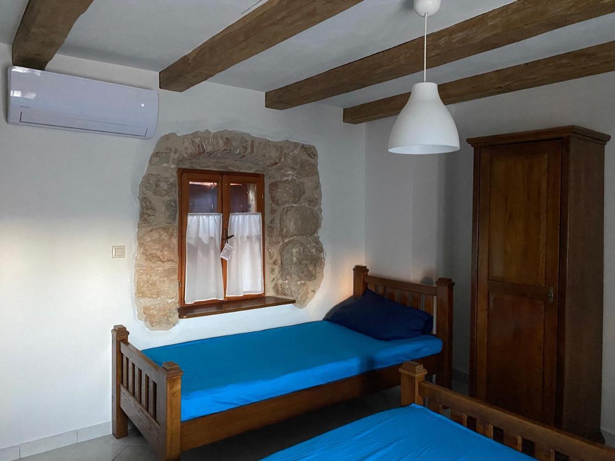 Holiday Home Hauser Vrbanj 外观 照片